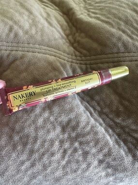 Nakery Beauty Birthday Suit Plumping Lip Treatment - Pink